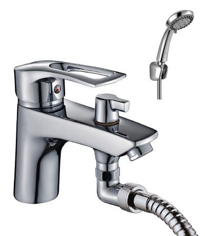 Смеситель на борт ванны, с коротким изливом, RoSSinka однопозиционный Смеситель на борт ванны, с коротким изливом, RoSSinka однопозиционный